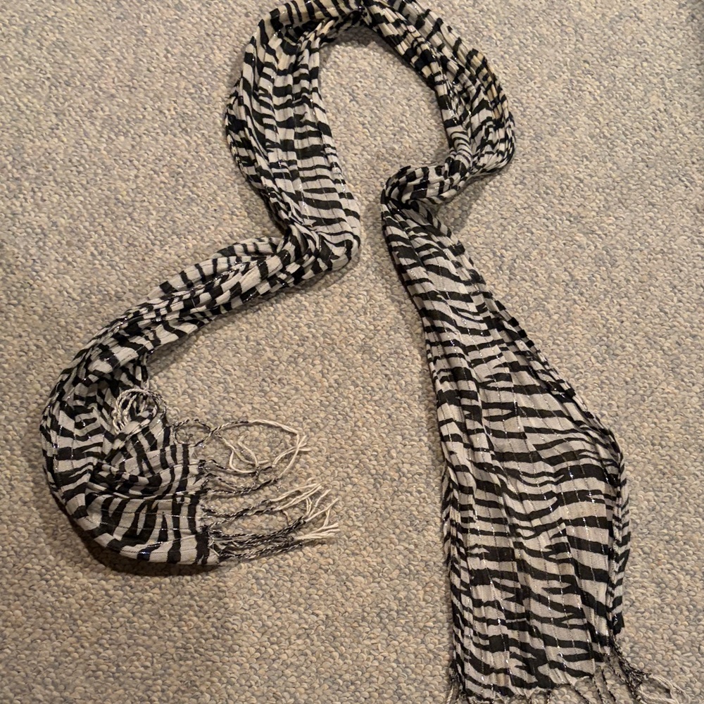Black and White Striped Scarf